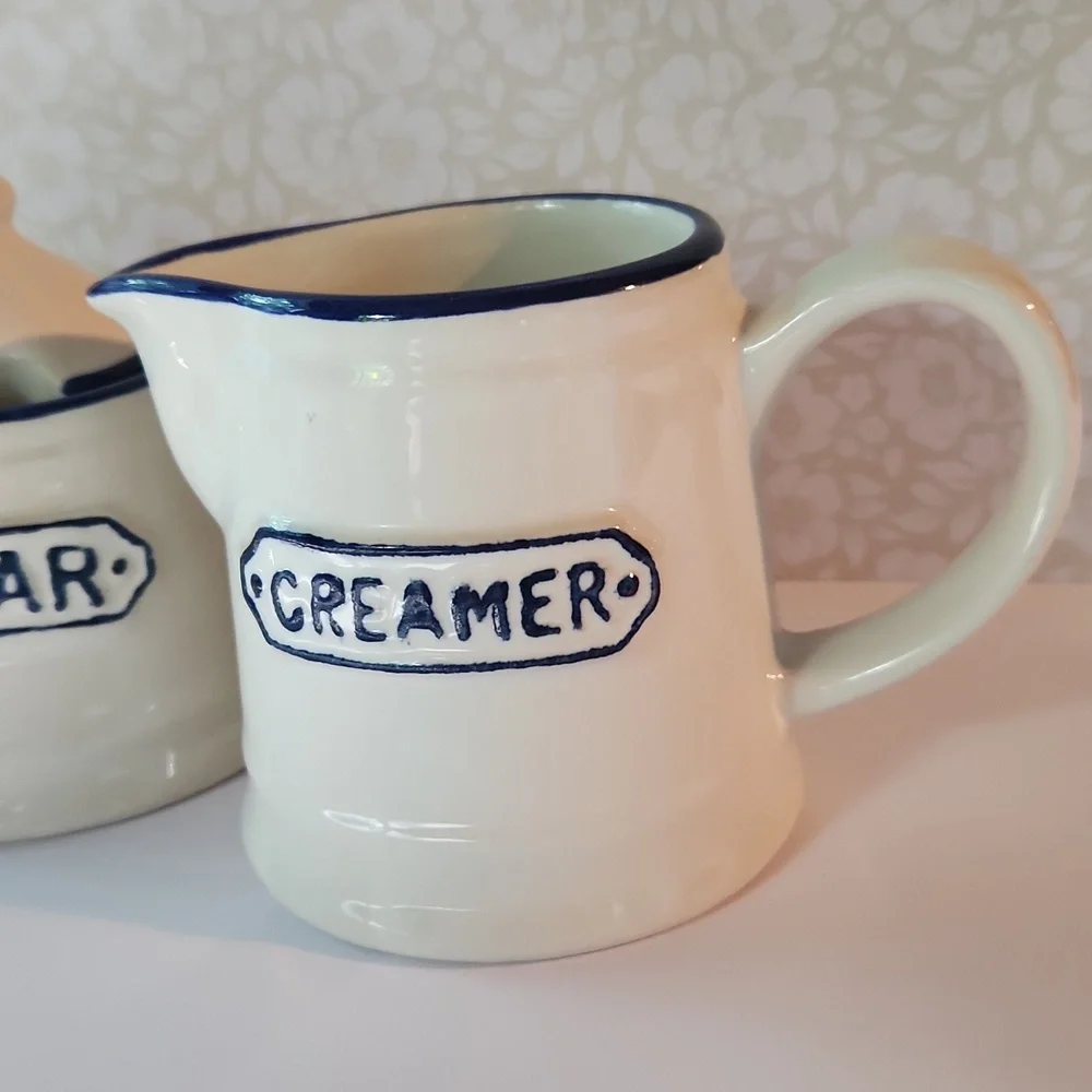 Pier 1 Sugar & Creamer Set